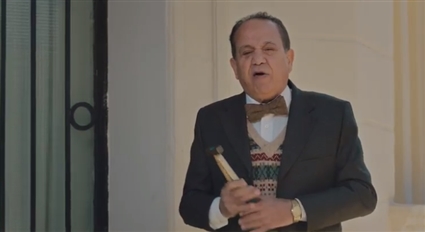 فكر &quot;طريف&quot; في كسر خزنة &quot;نجيب&quot; حتى يعرف نتيجة التحليل وعندما ذهب إلى مكتبه عثر عليه ملقى على الأرض مغمى عليه
