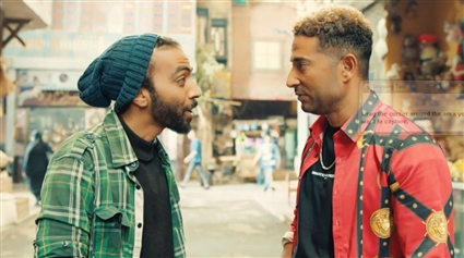 يكلف سرية بعض أهل الحارة بالبحث عن فاتن.