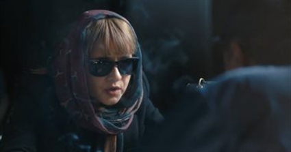 نيللي كريم في "ضد الكسر" 