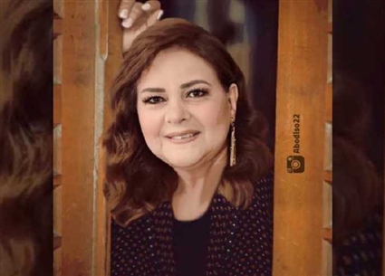 دلال عبد العزيز