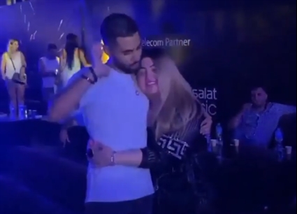 مها أحمد وابنها