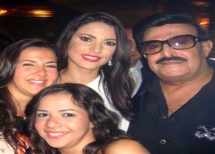عائلة سمير غانم مع درة
