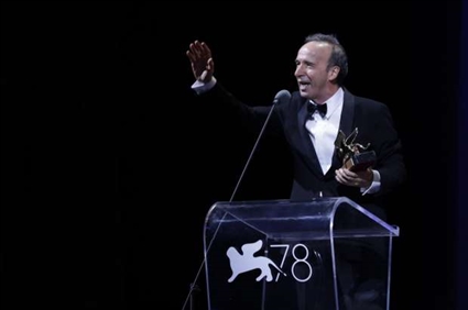 روبيرتو بينيني