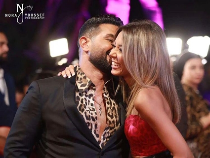 أحمد سعد وزوجته