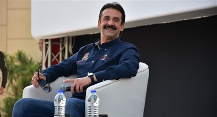 كريم عبد العزيز