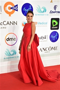 زينب غريب