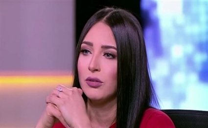 المطربة ساندي