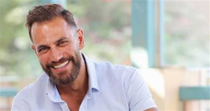 نيكولا معوض