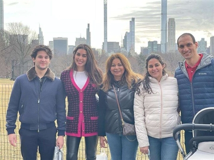 ياسمين صبري وأسرتها