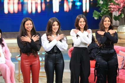 مايان السيد وشقيقاتها