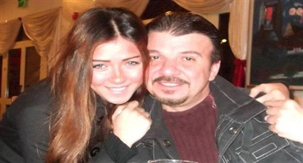 أحمد سلامة وابنته سارة سلامة