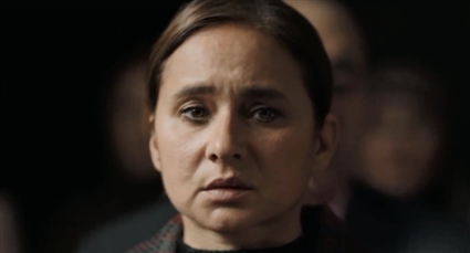 نيللي كريم في مشهد من فاتن أمل حربي