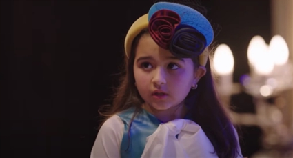 الطفلة ريما في مشهد من الكبير أوي 6