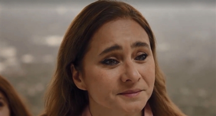 نيللي كريم في مشهد من فاتن أمل حربي