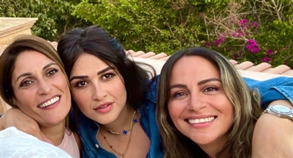 ياسمين عبد العزيز