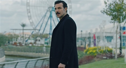 باسل خياط في مشهد من مسلسل منعطف خطر