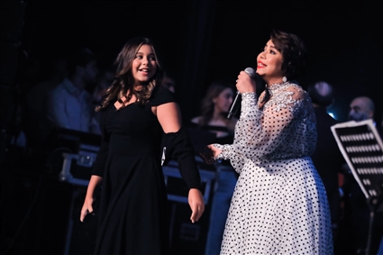 شيرين وابنتها