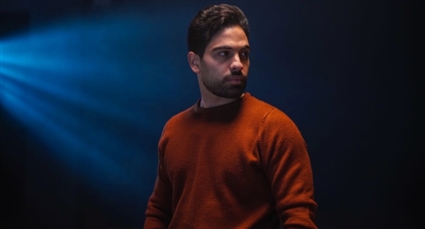 المطرب فريد