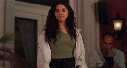 مشهد من كامل العدد