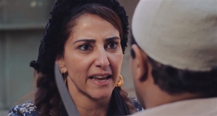 حنان مطاوع في مشهد من سره الباتع