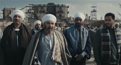 كمال أبو رية في مشهد من عملة نادرة