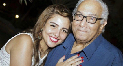 مي كساب مع والدها