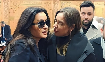 عزاء والدة لطيفة