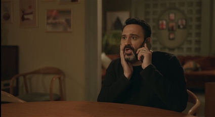 أكرم حسني في بابا جه