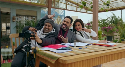 أكرم حسني ونسرين أمين وأوتاكا