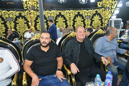 هاني مهنا وأحمد خالد صالح في عزاء والدة محمود الليثي