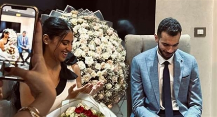 محمد بيومي فؤاد وعروسه