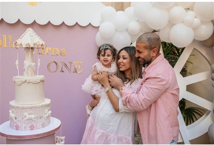 أحمد سعد وعلياء البسيوني وابنتهما