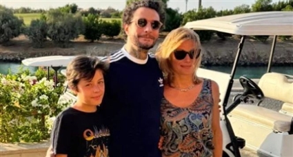 أحمد الفيشاوي وابنه ووالدة ابنه