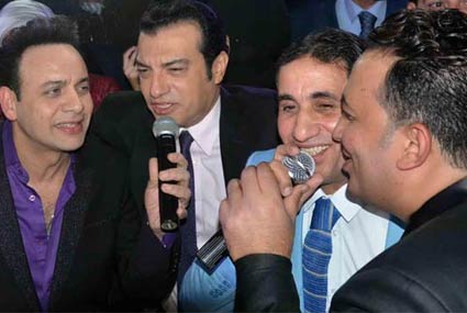 غناء جماعي في فرح شقيق سامو زين