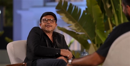 محمد هنيدي مع أنس بوخش