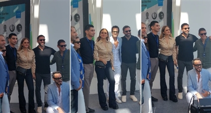 نيللي كريم قبل لحظات من بدء جلسة حوارية في الدورة السابعة من مهرجان الجونة السينمائي