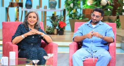 أنس بوخش ووالدته