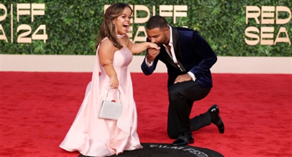 كريم فهمي ومريم شريف بطلة فيلم سنو وايت