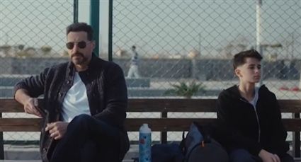 أحمد السعدني وابنه