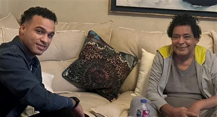 مصطفى حدوتة يكشف كواليس تعاونه مع "الكينج" محمد منير في "مكاني" لكأس العرب قطر 2025