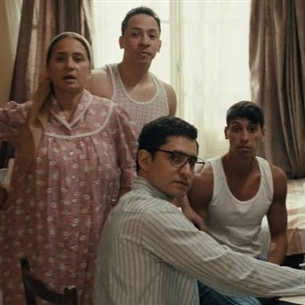 مشهد من فيلم (القصص)