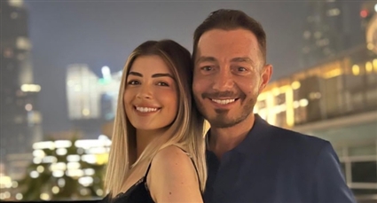 ليلى أحمد زاهر ووالدها