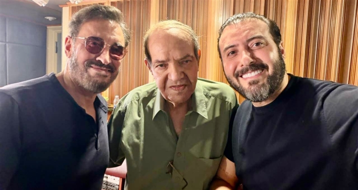 كاظم الساهر ونجله وسام واللواء مجدي مرسى جميل عزيز 