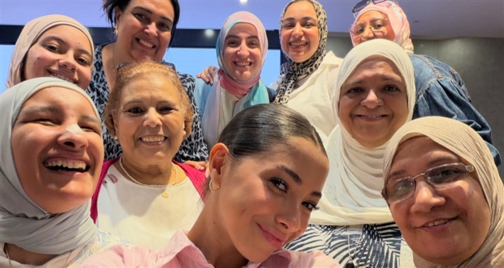 جيسيكا حسام الدين تزور مستشفى بهية