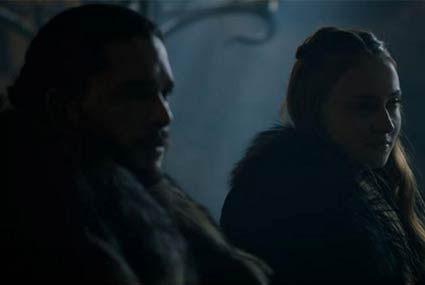 "سانسا ستارك" و"جون سنو" لحظة تنصيبه ملكا للشمال