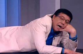 أحمد آدم يقلد &quot;جماهير&quot;