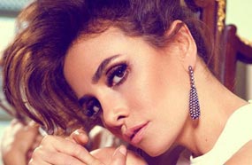 سونجول أودان التي اشتهرت بشخصية "نور"، بدأت ممثلة مسرح فى أدوار بسيطة، ثم شاركت فى دور رئيسي فى إحدى المسرحيات،
وشاركت فى أكثر من عمل تلفزيوني قصير، قبل أن تشتهر بشخصية "نور"
