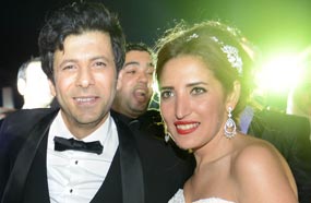 إياد نصار مع عروسه الجديدة
