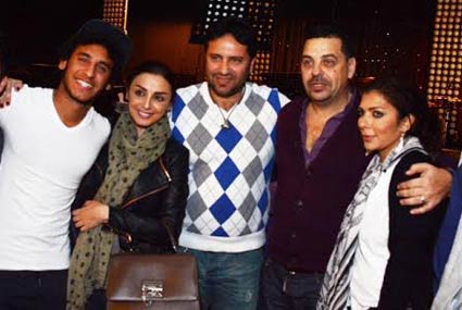 أصالة وزوجها طارق العريان وأنغام وابنها عمر