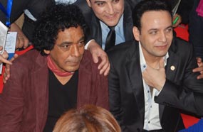 نجما الغناء مصطفى قمر ومحمد منير